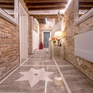 ** Affittacamere Càpatron Italia