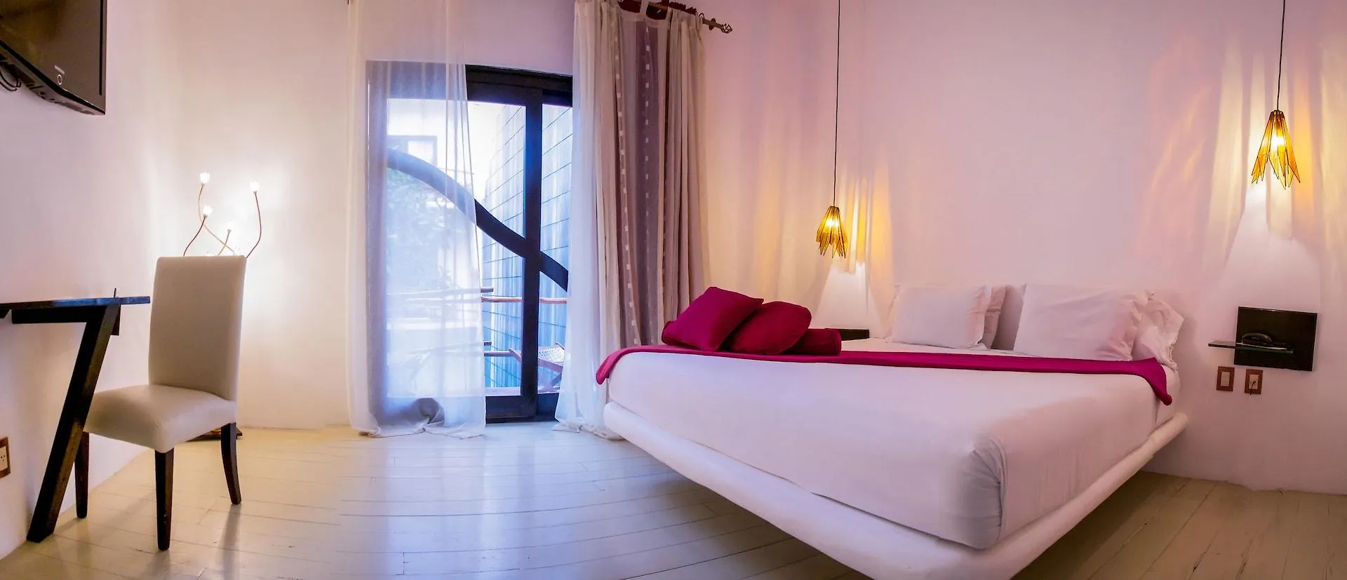 Hotel Kinbe - Few Steps From 5Th Avenue And The Beach Playa del Carmen