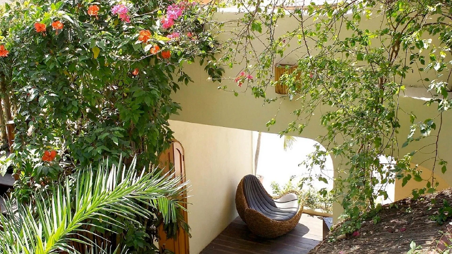 Hotel Kinbe - Few Steps From 5Th Avenue And The Beach Playa del Carmen 4*,