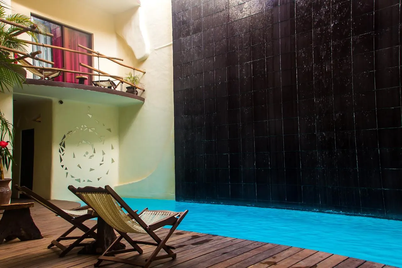 Hotel Kinbe - Few Steps From 5Th Avenue And The Beach Playa del Carmen